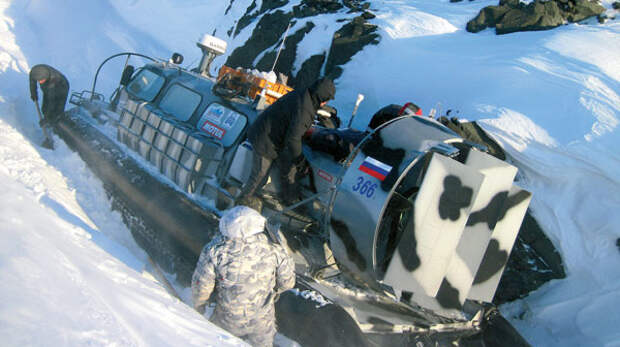 как служат пограничники на мысе челюскин. большая норильская экспедиция. мыс на таймыре. фото тур на день оленеводов 2023. ресторан таймыр норильск.