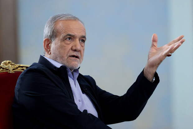 Президент Ирана назвал условие для участия в переговорах