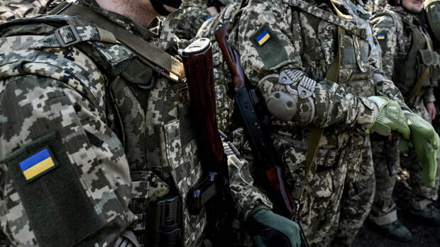 ВСУ кормят боевиков просроченными сухпайками