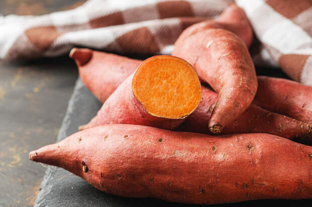 "О'КЕЙ": россияне покупали батат и физалис в Великий пост