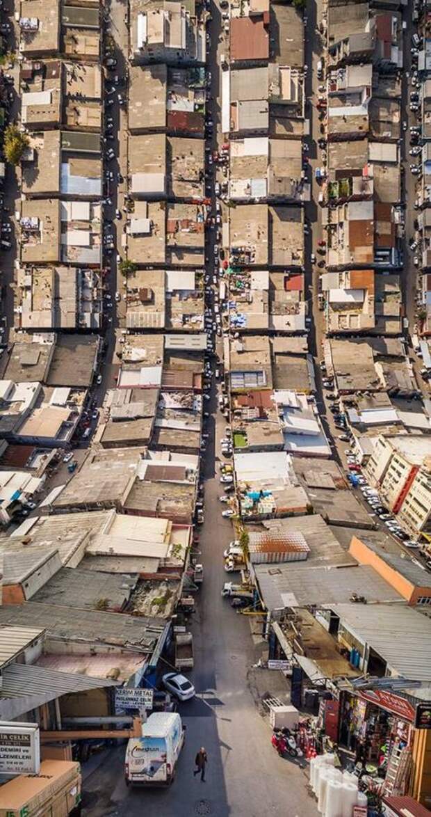 Головокружительные снимки от фотографа, искажающего пространство