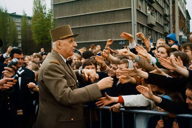French President Charles De Gaulle, 1966.jpg