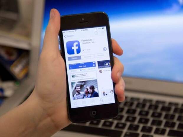Пользователи Facebook поставили рекорд по посещениям с мобильных устройств