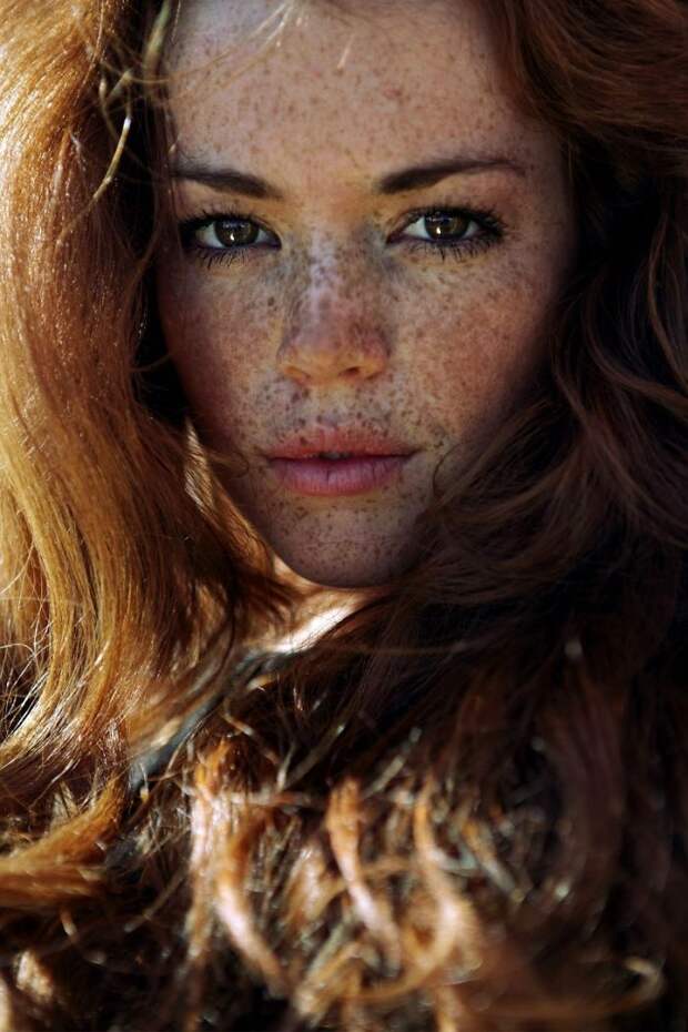 freckles-redheads-beautiful-portrait-photography-83-5836abe1565b6__700
