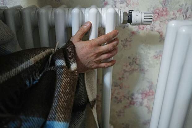 Десятки тысяч киевлян останутся без отопления до конца зимы из-за лопнувших труб