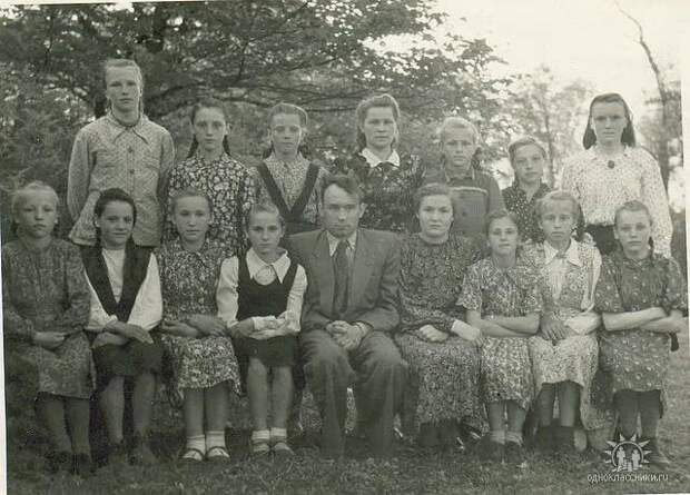 1952-1953 учебный год. Мур-Ошмянка.jpg 1952-1953 учебный год. Мур-Ошмянка.jpg