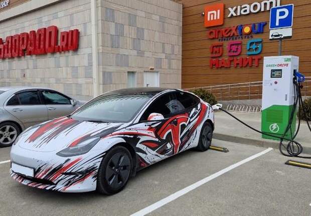 В Новороссийске появилась первая быстрая зарядная станция для электромобилей