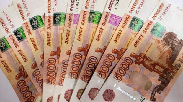 Эксперты предсказали резкий рост зарплат в России из-за СВО