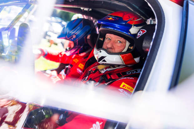 Отец Макса Ферстаппена Йос  попал в серьезную аварию