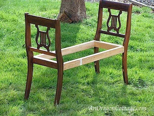 Садовая скамейка из стульев своими руками