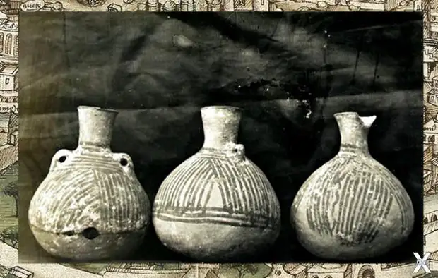 Глиняная посуда, обнаруженная Паркеро...