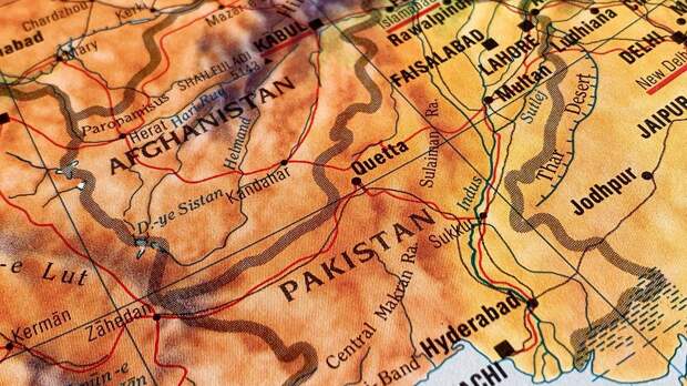 МО Афганистана сообщило о нанесении новых авиаударов по объектам в Пакистане