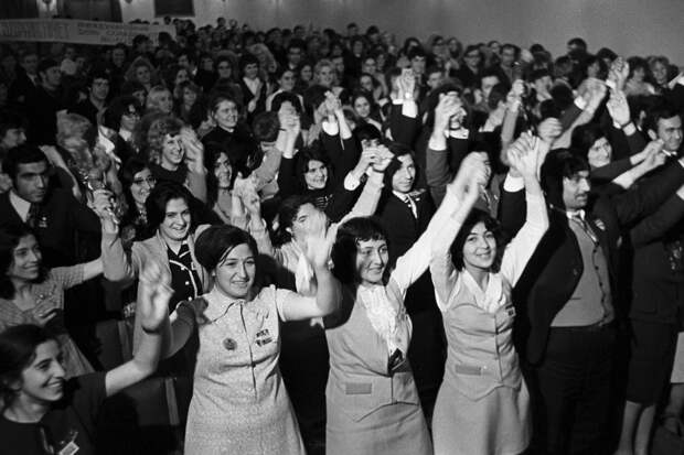 24 апреля: какой праздник отмечают в России и мире