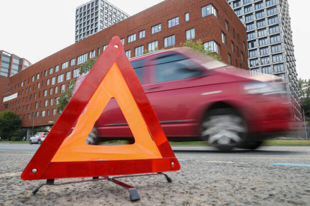 В Госдуме предупредили о росте аварийности при снижении нештрафуемого порога авто