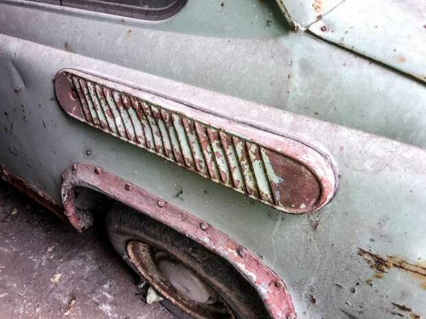 Гаражная находка: ранний "Запорожец" ЗАЗ-965 1961 года выпуска barn find, авто, автомобили, заз 965, заза, запорожец, олдтаймер, ретро авто