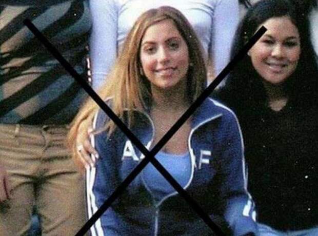 Друзья смеялись над ней всю жизнь. Теперь Леди Гага стала первой в мире женщиной, которая получила 4 мировых премии всего за один год