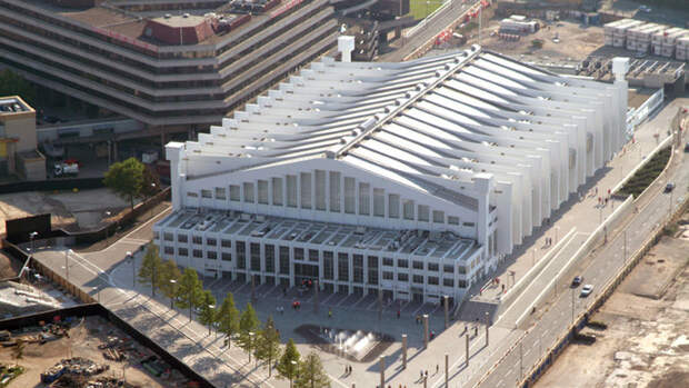 Арена "Уэмбли", располагающаяся рядом со знаменитым футбольным стадионом, является наиболее вероятным местом проведения матчей будущей лондонской хоккейной команды. Фото AFP
