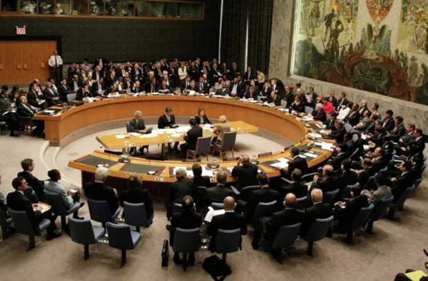 Россия выступает за расширение состава СБ ООН, заявил посол в Китае