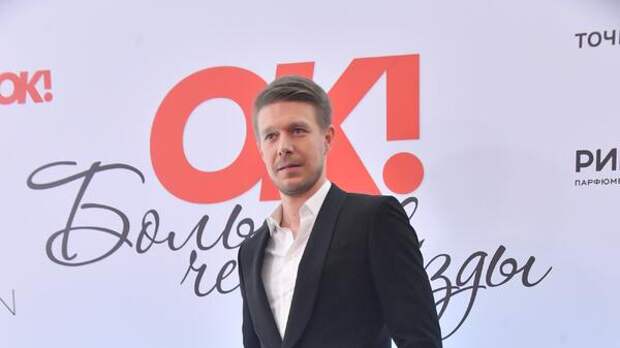 До Ефремова ей далеко — стало известно, чем прославилась новая невеста актера