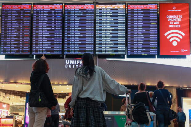 Налог на путешествия за границу для россиян раскритиковали