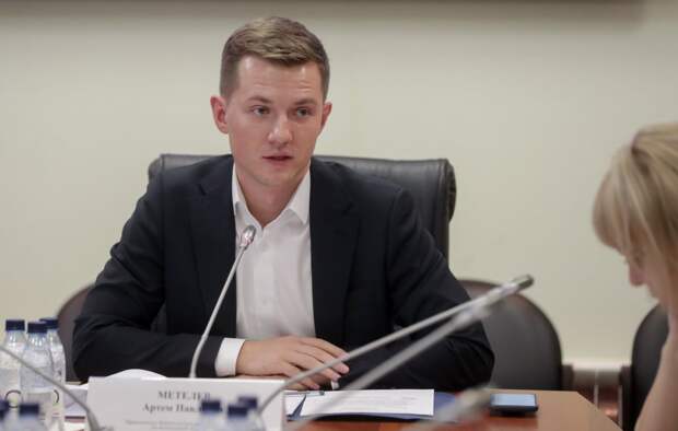 Метелев: вузы смогут расторгать договоры со студентами при нарушении ими порядка предоставления мест в общежитиях