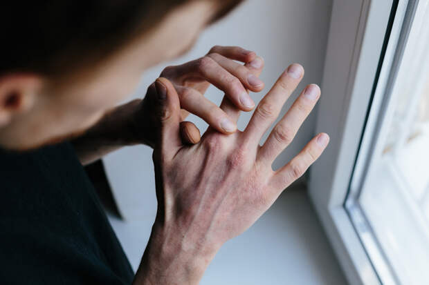 Назван неочевидный симптом проблем с печенью