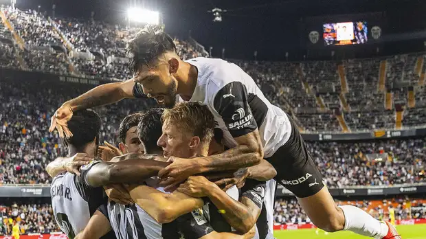 «Валенсия» без Черышева нанесла поражение «Вильярреалу» в Примере