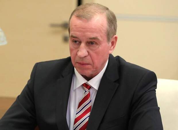Антимонопольщики оштрафовали бывшего губернатора Иркутской области Сергея Левченко