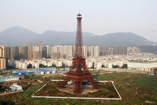 В Китае могут подделать все, даже Париж 