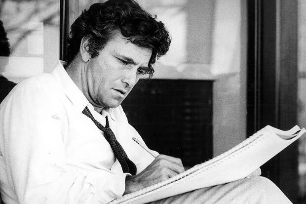 В Лос-Анджелесе покончила с собой приемная дочь актера Питер Фалька