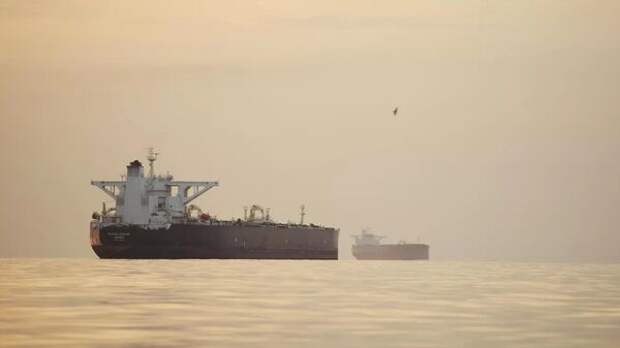 Более 600 крупных судов застряли в Ормузском проливе. Другие новости конфликта