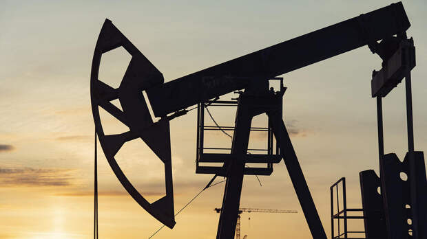 Работу 634 нефтяных скважин приостановили в Казахстане из-за паводков