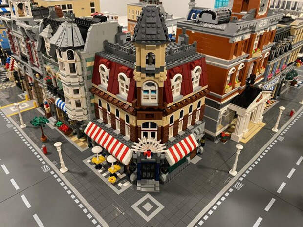 Различные конструкции от любителей LEGO