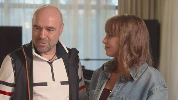 «Займись правописанием»: Гордон и Диброва ответили Товстик на обвинения в нищете