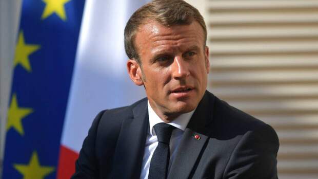 Читатели Le Figaro считают, что Макрону уже поздно налаживать отношения с Россией