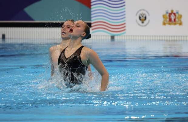 В Екатеринбурге проходит чемпионат России по синхронному плаванию
