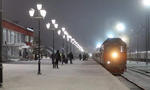 Пригородный поезд Обозерская — Архангельск изменит расписание в марте