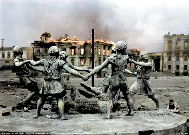 Фотографии сталинградской битвы "раскрасил" английский ретушер битва, вов, война, история, оружие, победа, сталинград
