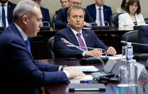 Власти ХМАО потребовали от Сургута достроить инженерную инфраструктуру для НТЦ до конца 2026 года