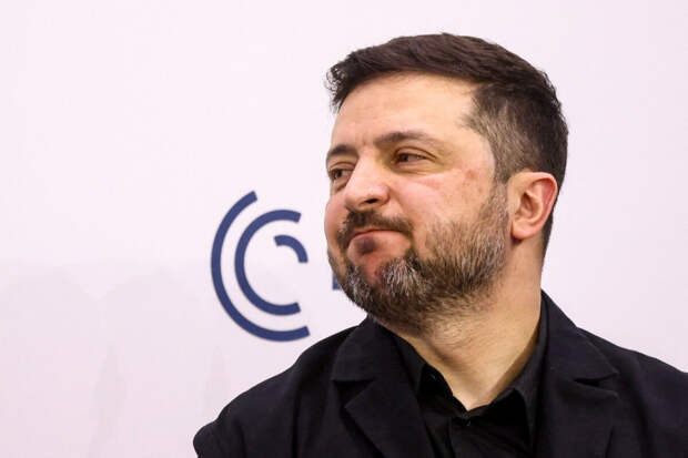 Зеленский: за последнюю неделю ВС РФ нанесли удары по Украине тысячи раз