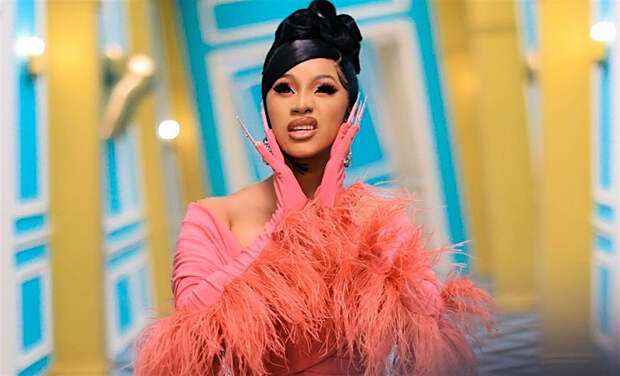 Здоровье дороже: Карди Би потратила 100 тысяч долларов на тесты на коронавирус ради съемок клипа с Кайли Дженнер