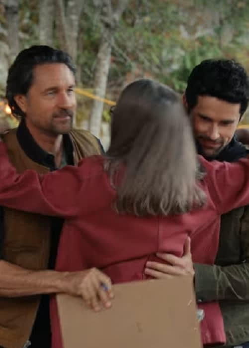 Huggin the Guys - Virgin River Season 5 Episode 8