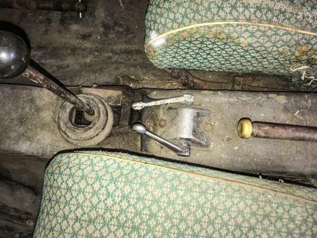 Гаражная находка: ранний "Запорожец" ЗАЗ-965 1961 года выпуска barn find, авто, автомобили, заз 965, заза, запорожец, олдтаймер, ретро авто