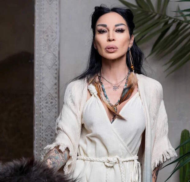 Аделина Панина: как провести энергетическую чистку и избавиться от накопленного негатива