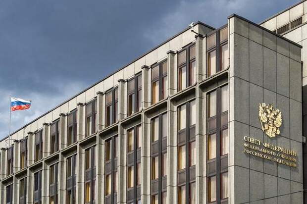 Совет Федерации объяснил скопление военной техники у его зданий на Большой Дмитровке плановыми учениями ФСО