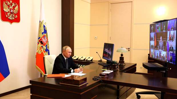 Владимир Путин поблагодарил всех причастных к восстановлению Крымского моста