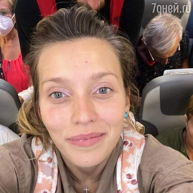 Грязные волосы, синяки: оставшаяся одна с детьми Тодоренко показала себя без прикрас