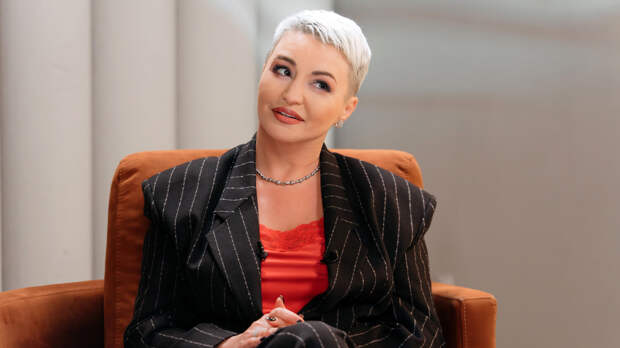 Певица Катя Лель заявил, что Фадеев требовал похудеть к релизу "Мармеладного"