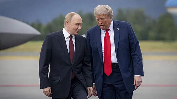 Трамп подтвердил, что продолжает общение с Путиным