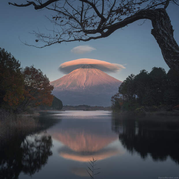 Mount Fuji San with a hat by Daniel Kordan on 500px.com